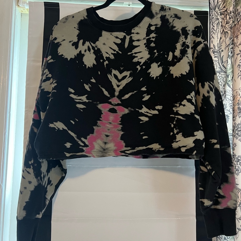 Noli Black, Grey and Pink Patterned Top